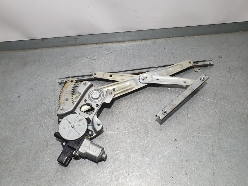 Recambio de elevalunas delantero izquierdo para mitsubishi outlander (cw0) kaiteki 4wd referencia OEM IAM   ELECTRICO 6 PINS