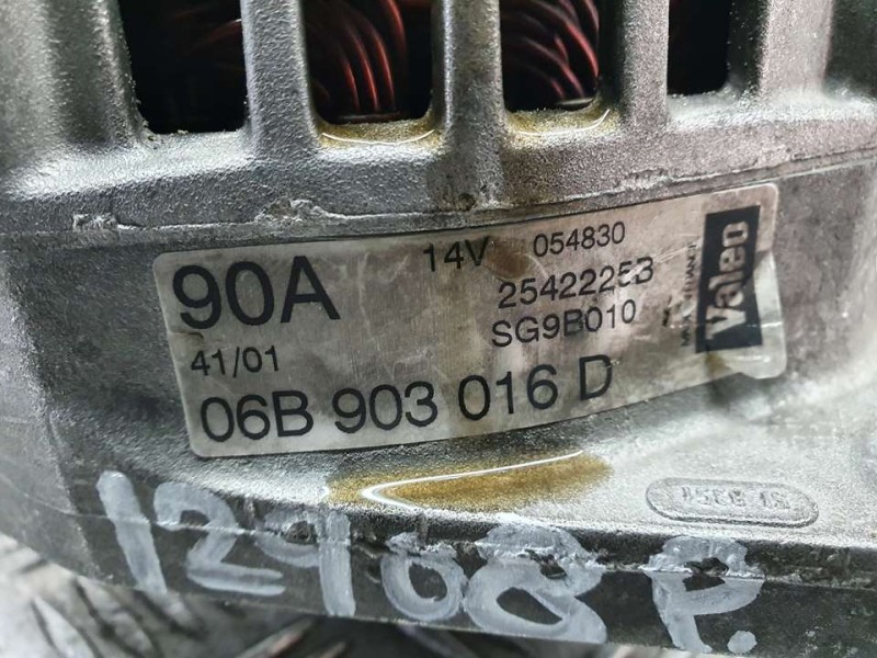 Recambio de alternador para volkswagen passat berlina (3b3) comfortline referencia OEM IAM 06B903016D 254225B VALEO