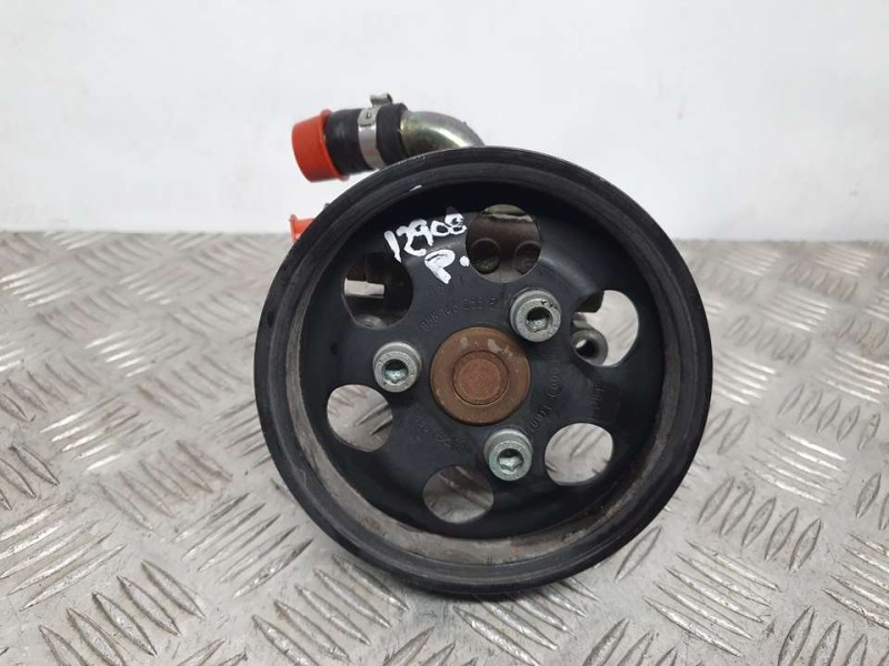 Recambio de bomba direccion para volkswagen passat berlina (3b3) comfortline referencia OEM IAM 8D0145156L  