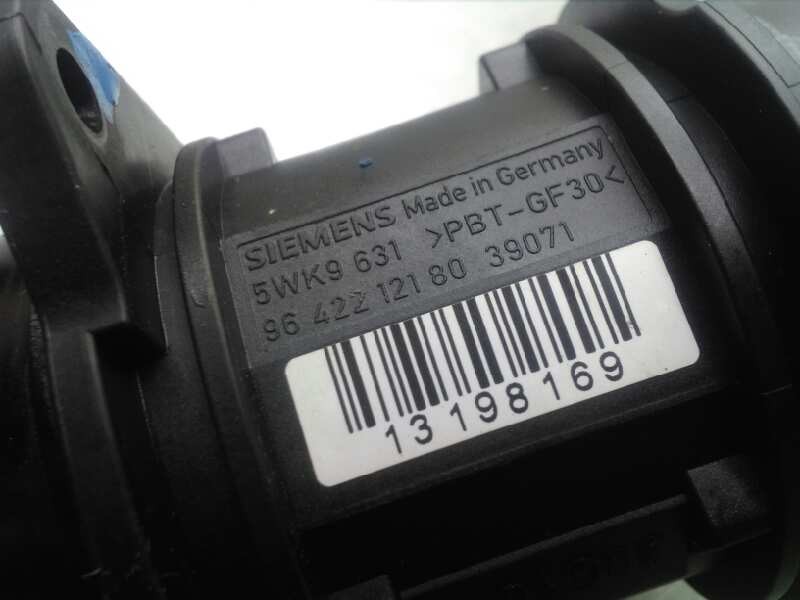 Recambio de caudalimetro para peugeot 206 berlina 1.4 hdi referencia OEM IAM 9642212180 5WK9631 SIEMENS