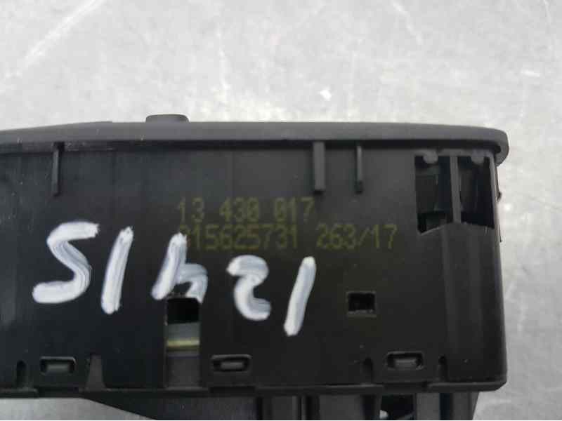 Recambio de mando elevalunas delantero izquierdo para opel corsa e van 1.3 cdti referencia OEM IAM 13430017  