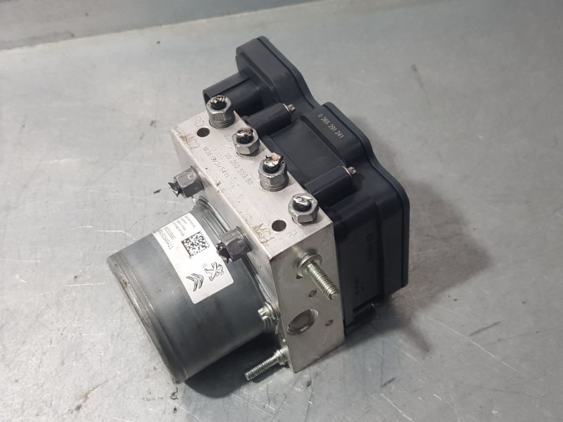Recambio de abs para peugeot rifter access standard referencia OEM IAM 9808055980 97025 BOSCH