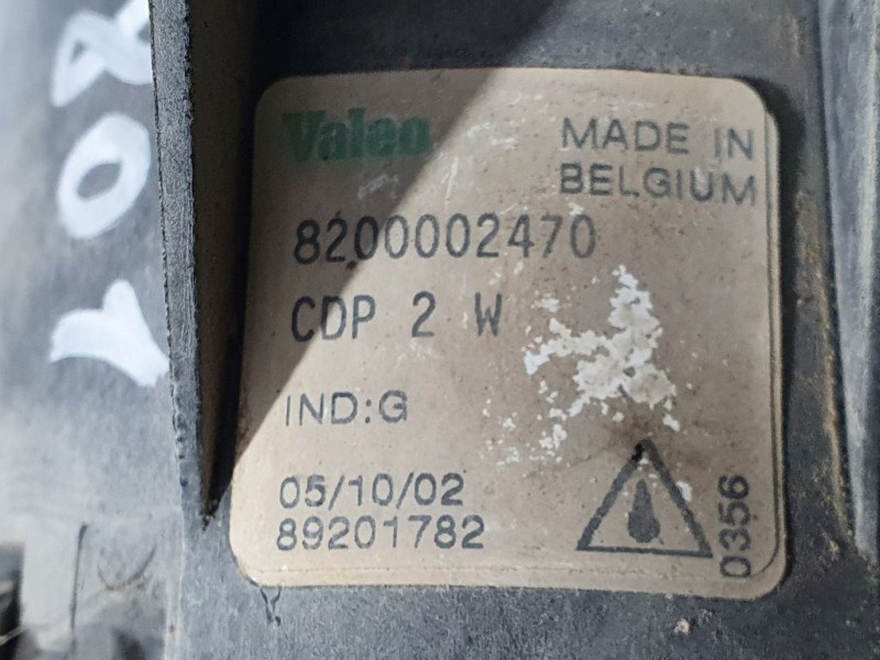 Recambio de faro antiniebla derecho para renault clio ii fase ii (b/cb0) expression referencia OEM IAM 8200002470 89201782 VALEO