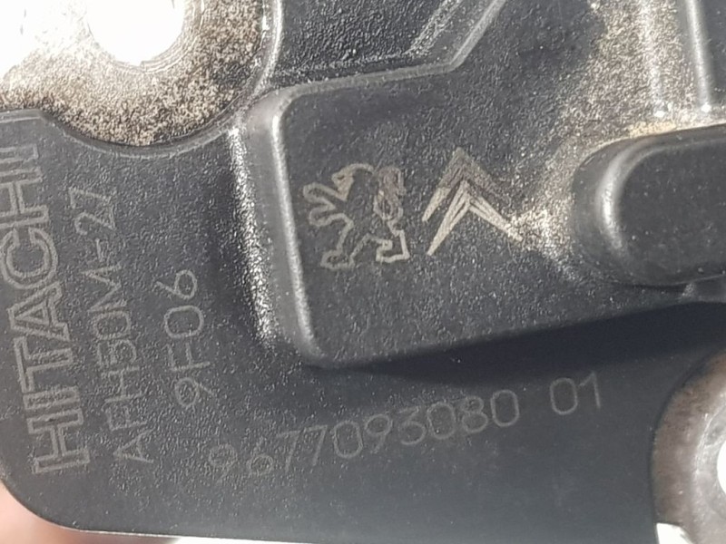 Recambio de caudalimetro para peugeot rifter access standard referencia OEM IAM 967709308001 AFH50M27 HITACHI