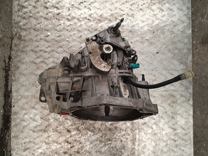 Recambio de caja cambios para renault kangoo expression referencia OEM IAM TL4034 S003460 6VELOCIDADES