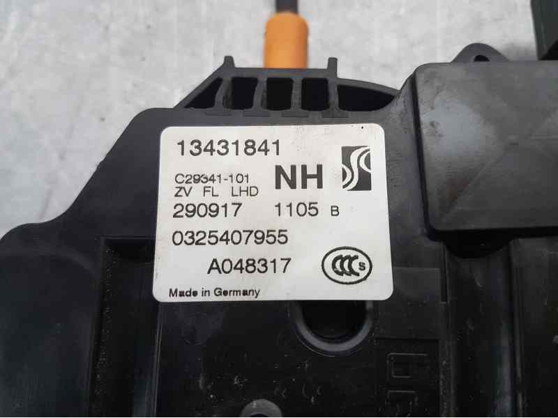 Recambio de cerradura puerta delantera izquierda para opel corsa e van 1.3 cdti referencia OEM IAM 13431841 0325407955 A048317