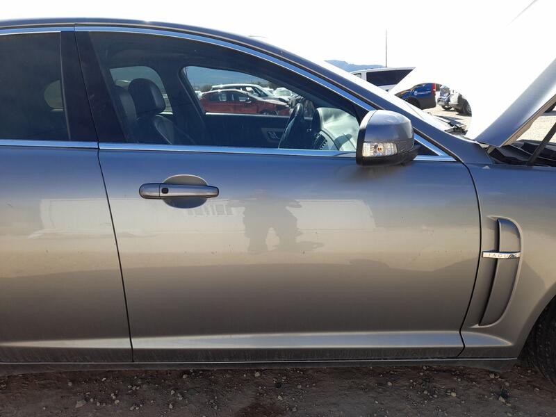 Recambio de puerta delantera derecha para jaguar xf i (x250) 2.7 d referencia OEM IAM C2Z2060  