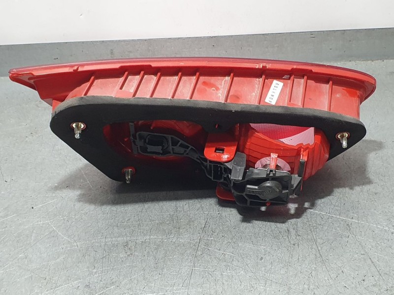 Recambio de piloto trasero derecho para seat leon (1p1) reference referencia OEM IAM 1P0945094F 89320301 INTERIOR VALEO