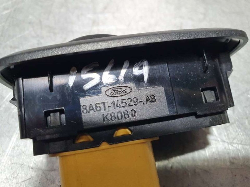 Recambio de mando elevalunas delantero derecho para ford fiesta (cb1) trend referencia OEM IAM 8A6T14529AB  