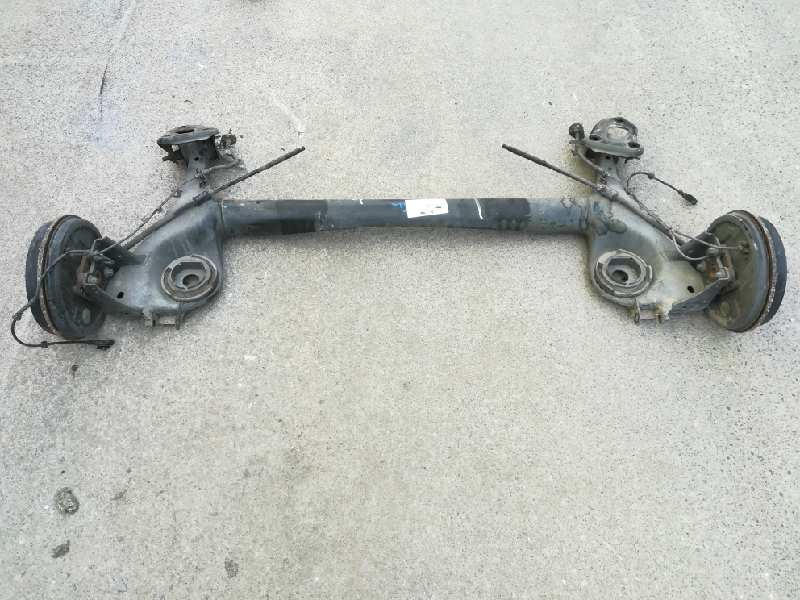 Recambio de puente trasero para opel corsa e van 1.3 cdti referencia OEM IAM  4 TORN C TAMBOR