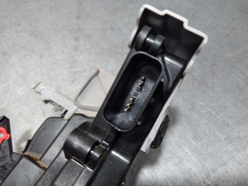 Recambio de cerradura puerta delantera derecha para hyundai kona essence 2wd referencia OEM IAM 81320J9010 929840S024 5 PINES