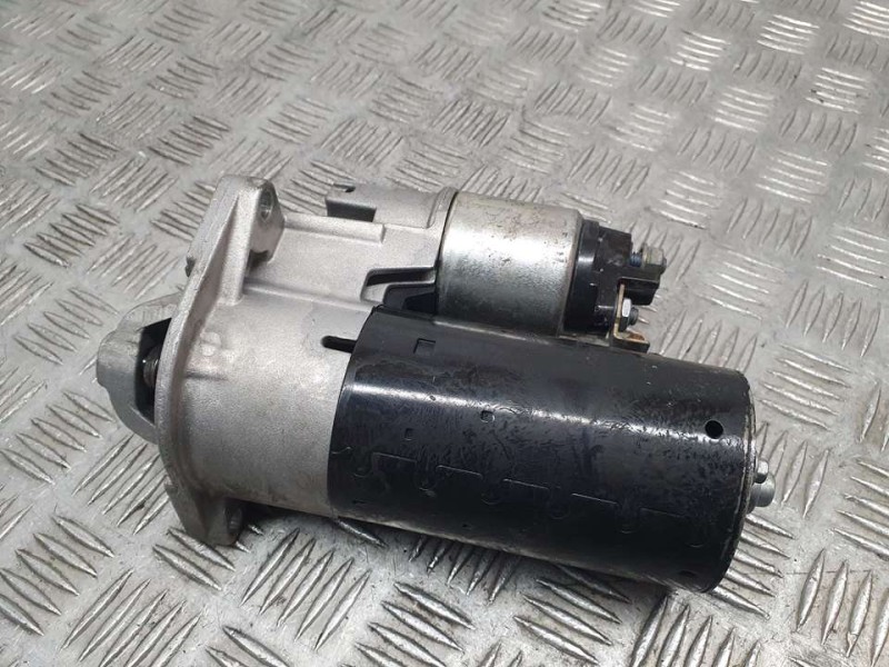 Recambio de motor arranque para opel zafira tourer excellence referencia OEM IAM 55572065 0001148004 BOSCH