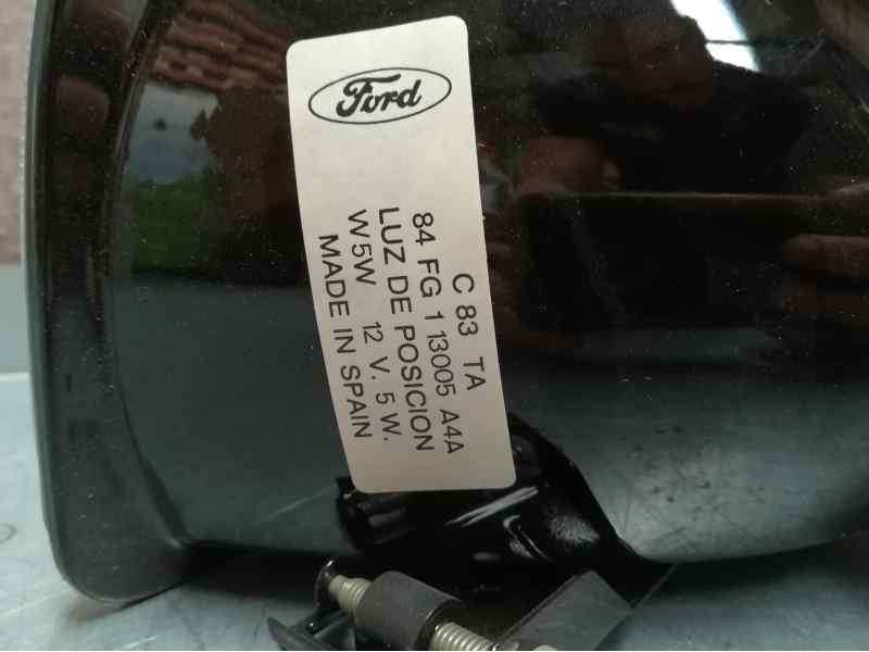 Recambio de faro derecho para ford fiesta 83 referencia OEM IAM FG113005A4A  