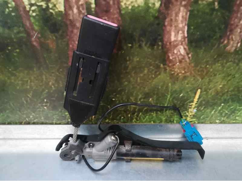 Recambio de pretensor airbag derecho para citroën c2 vtr referencia OEM IAM 9639873877  