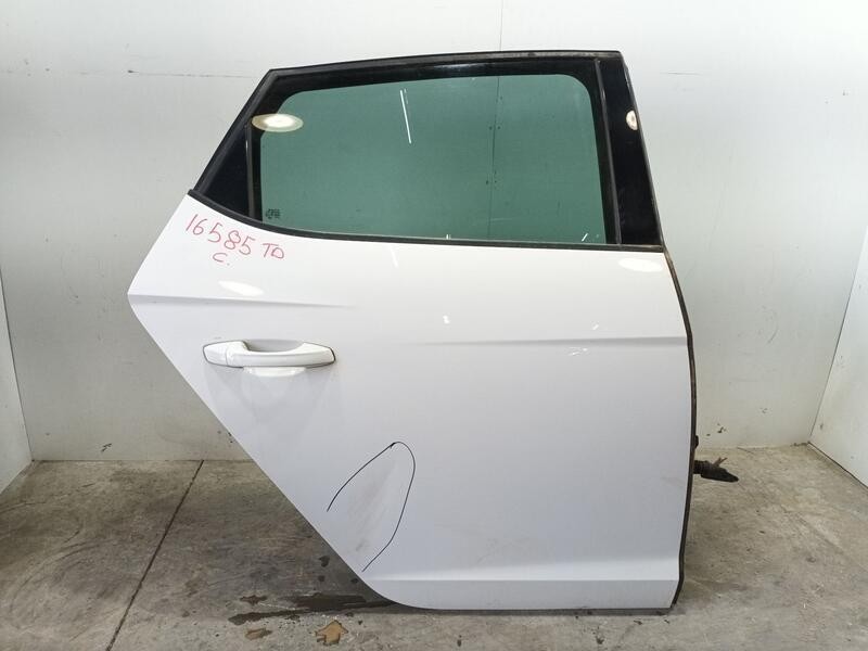 Recambio de puerta trasera derecha para seat leon (5f1) 1.6 tdi referencia OEM IAM 5F4833056  