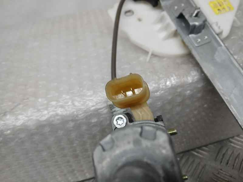 Recambio de elevalunas trasero derecho para kia rio (yb) gt line referencia OEM IAM 83460H8000  ELECTRICO 2 PINS