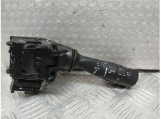 Recambio de mando limpia para toyota auris active referencia OEM IAM 0267017f858  