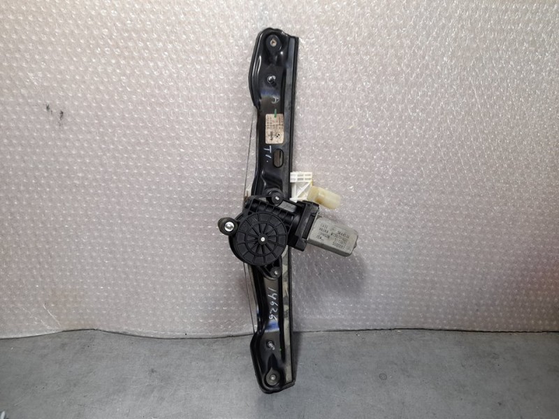 Recambio de elevalunas trasero izquierdo para bmw serie 1 lim. (f20) 116d referencia OEM IAM 7242555  ELECTRICO