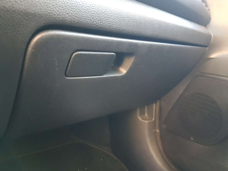 Recambio de guantera para kia rio (yb) gt line referencia OEM IAM 84510H8000WK  