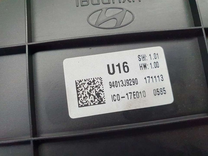 Recambio de cuadro instrumentos para hyundai kona essence 2wd referencia OEM IAM 94013J9290 IC017E010 