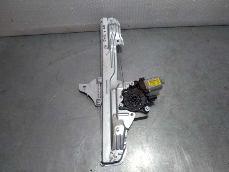 Recambio de elevalunas delantero derecho para hyundai kona essence 2wd referencia OEM IAM 82404J9000 1100813200 ELECTRICO 2 PINE