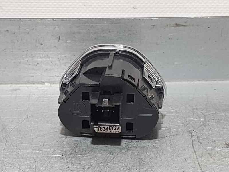 Recambio de warning para opel corsa e van 1.3 cdti referencia OEM IAM 39031634  