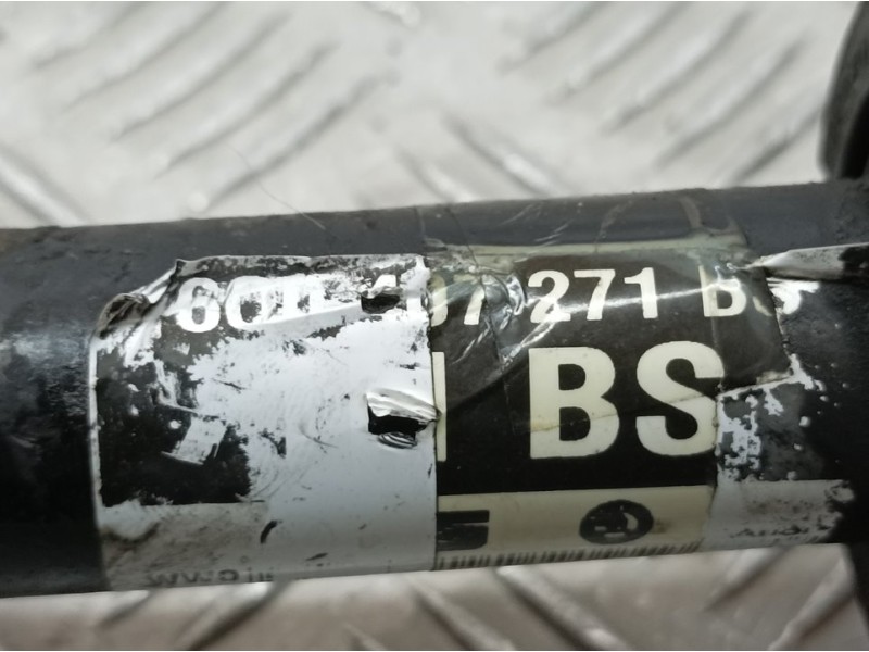 Recambio de transmision delantera izquierda para seat ibiza (6l1) signo referencia OEM IAM 6Q0407271B  REFEREMCIA INCOMPLETA