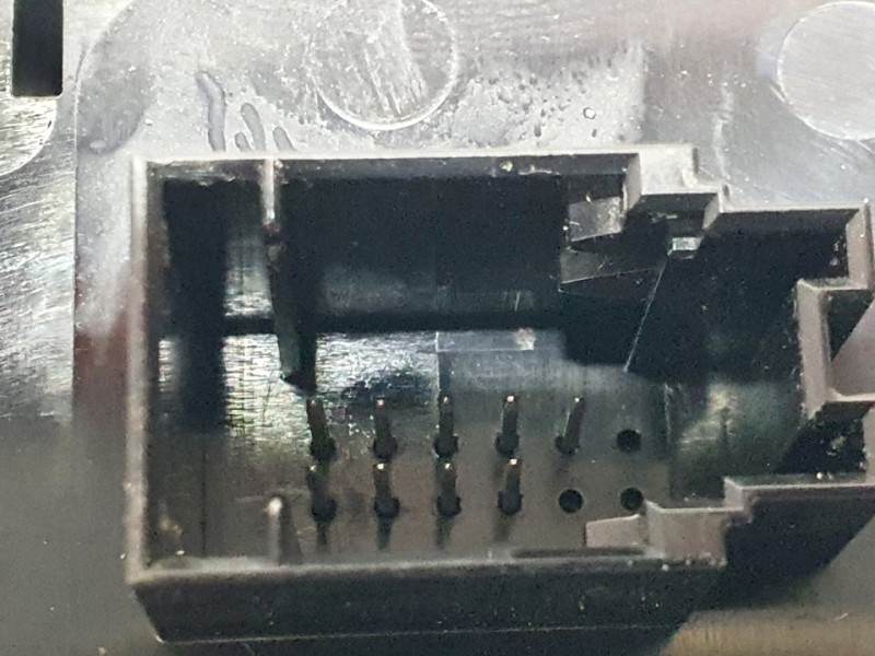 Recambio de mando elevalunas delantero izquierdo para bmw serie 1 lim. (f20) 116d referencia OEM IAM 920810901  