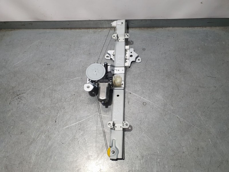 Recambio de elevalunas delantero izquierdo para nissan micra v (k14) n-sport referencia OEM IAM 807305FA1A 0620403840 DENSO ELÉC