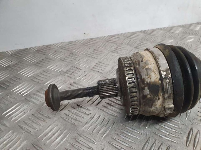 Recambio de transmision delantera izquierda para volkswagen passat berlina (3b3) comfortline referencia OEM IAM 8D0407271AQ  