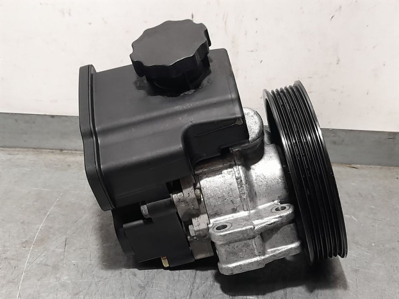 Recambio de bomba direccion para mercedes-benz clase s (w220) berlina 320 cdi (220.025) referencia OEM IAM SIN REF  