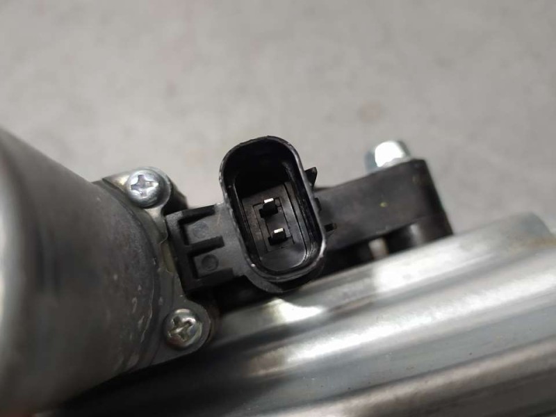 Recambio de elevalunas trasero derecho para hyundai kona essence 2wd referencia OEM IAM 83404J9000  ELECTRICO 2 PINES