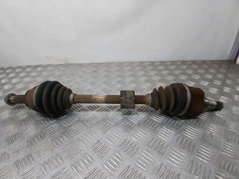 Recambio de transmision delantera izquierda para ford fiesta (cb1) trend referencia OEM IAM 8V513B437HA  