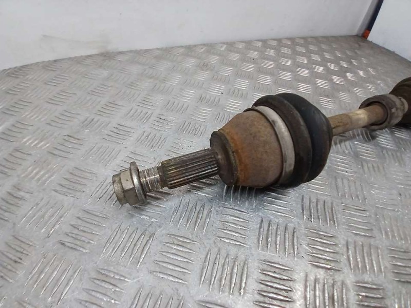 Recambio de transmision delantera izquierda para ford fiesta (cb1) trend referencia OEM IAM 8V513B437HA  