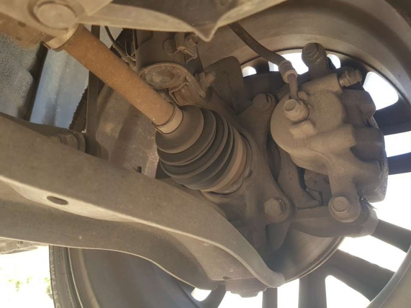 Recambio de mangueta delantera izquierda para kia rio (yb) gt line referencia OEM IAM 51715H8000  