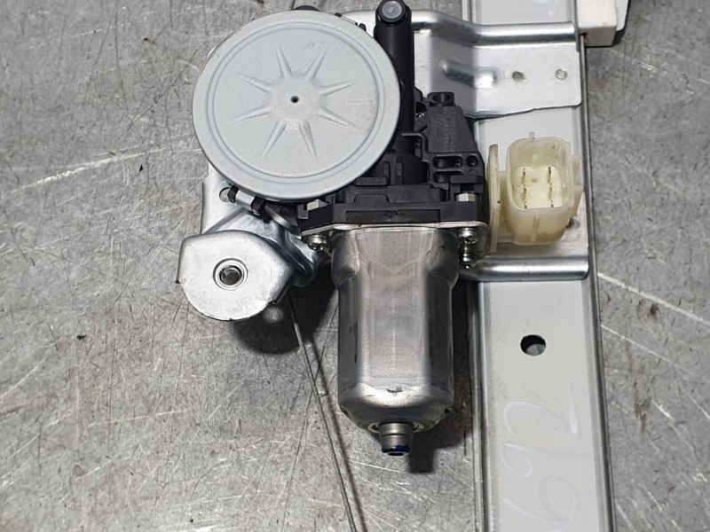 Recambio de elevalunas delantero izquierdo para nissan micra v (k14) n-sport referencia OEM IAM 807305FA1A 0620403840 DENSO ELÉC