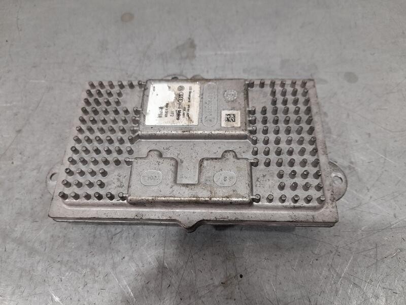 Recambio de centralita faros xenon para seat leon st (5f8) 2.0 tdi referencia OEM IAM 5F0941472 H04S011 