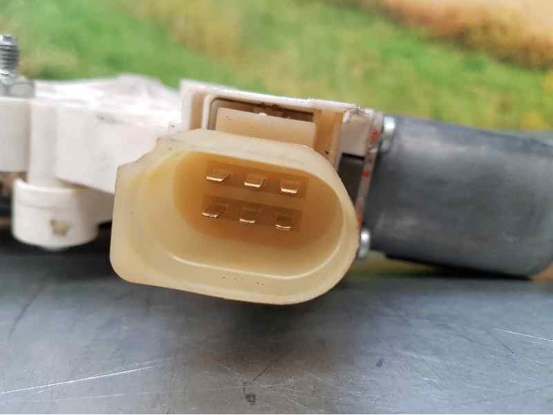 Recambio de elevalunas delantero derecho para bmw x1 (e84) xdrive 23d referencia OEM IAM  6 PINS ELECTRICO