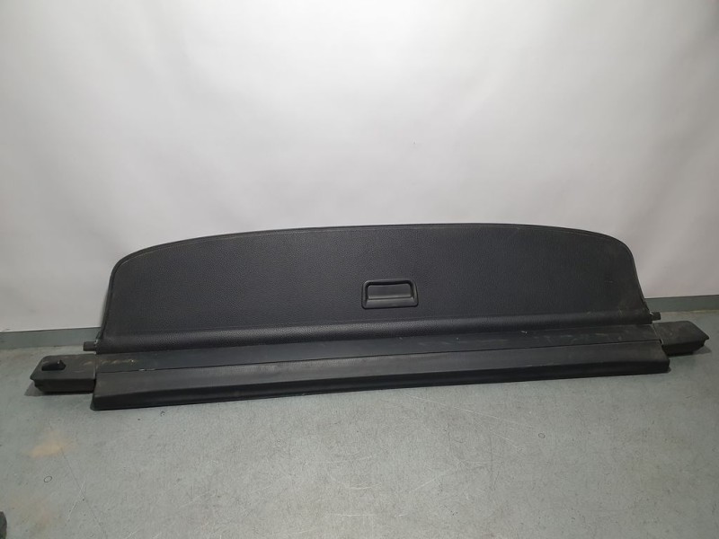 Recambio de bandeja trasera para volkswagen passat variant (3c5) advance referencia OEM IAM 3C9867871J  ROZADA POCO SUCIA