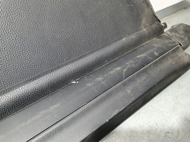 Recambio de bandeja trasera para volkswagen passat variant (3c5) advance referencia OEM IAM 3C9867871J  ROZADA POCO SUCIA