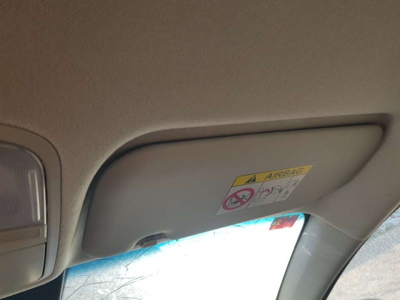 Recambio de parasol derecho para kia rio (yb) gt line referencia OEM IAM 85220H8060BF3  