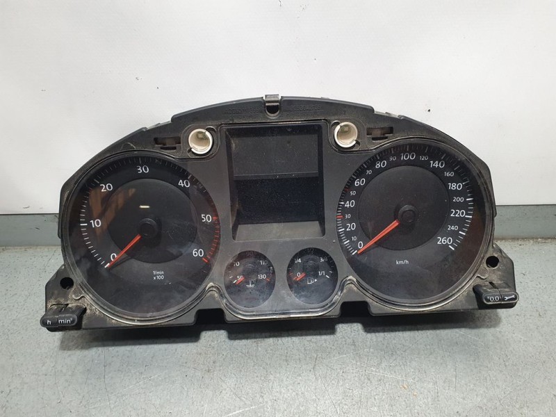 Recambio de cuadro instrumentos para volkswagen passat variant (3c5) advance referencia OEM IAM 3C0920853K  SIEMENS VDO