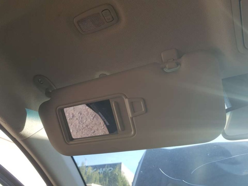 Recambio de parasol izquierdo para kia rio (yb) gt line referencia OEM IAM 85210H8060BF3  