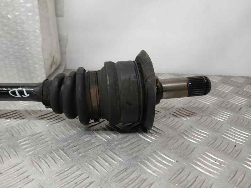 Recambio de transmision trasera derecha para bmw serie 1 lim. (f20) 116d referencia OEM IAM 7597682AI  