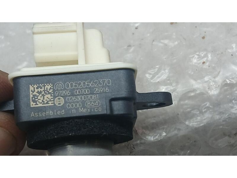 Recambio de camara vision trasera para fiat tipo sedán (356_, 357_) 1.4 (356sxa1b) referencia OEM IAM 520562370  0263007081