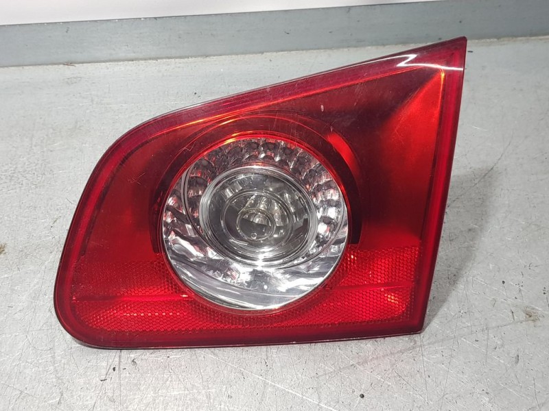 Recambio de piloto trasero derecho para volkswagen passat variant (3c5) advance referencia OEM IAM 3C9945091  INTERIOR