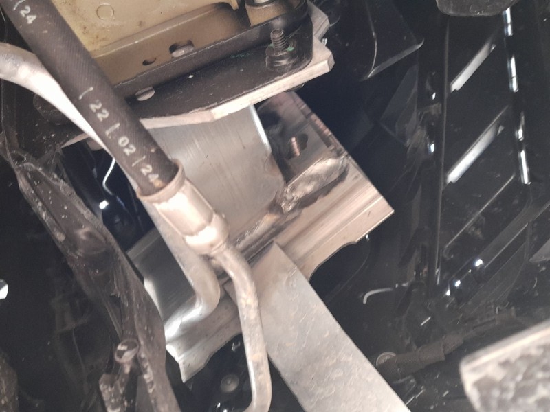 Recambio de refuerzo paragolpes delantero para audi q3 sportback (f3n) 45 tfsi e referencia OEM IAM 83A807109  