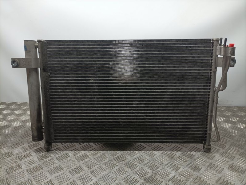 Recambio de condensador / radiador aire acondicionado para hyundai getz (tb) 1.1 básico referencia OEM IAM 976061C100  