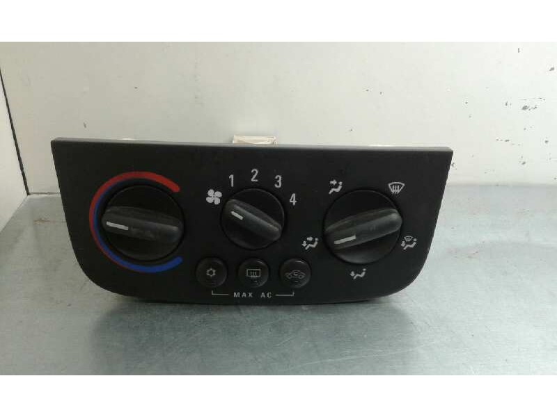 Recambio de mando calefaccion / aire acondicionado para opel corsa c 1.0 12v cat (z 10 xe / lw3) referencia OEM IAM 00968961I209