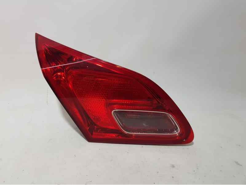 Recambio de piloto trasero izquierdo para opel astra j lim. selective referencia OEM IAM 13358075  INTERIOR